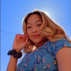 Meet your Posher, Isabel